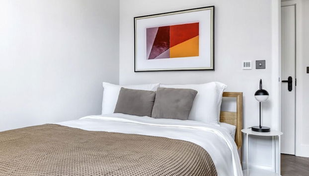 Impeccable 2-bed Apartment in London - Foto 3, Habitación