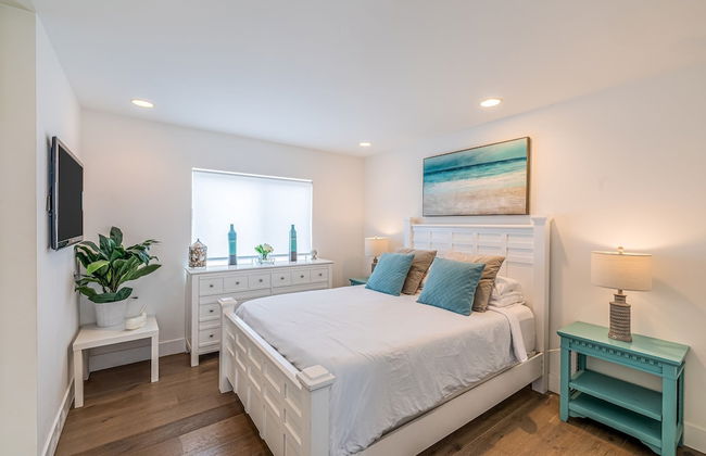 Seaside Style by Avantstay Rooftop Walk to Beach Chic Design - Photo 21