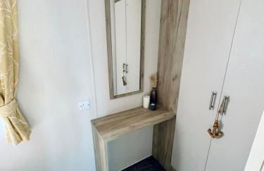 Kindred, a relaxed coastal escape in Swanage, Dorset with 300mbps WiFi - Photo 10