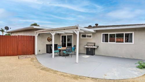 San Marcos Home with Patio and Grill - Walk to Lake! - Photo 2