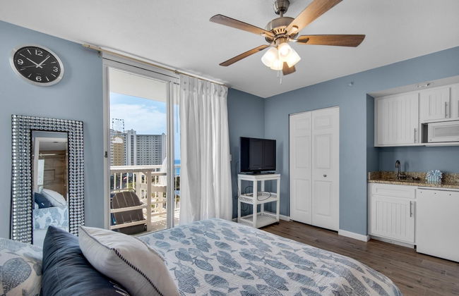 Pelican Beach Terrace 807 - Photo 3