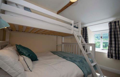 Riverside Cottage - Photo 11