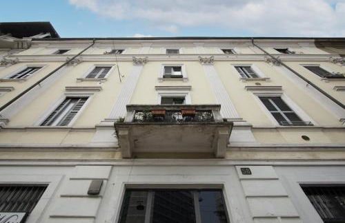 Penthouse with Patio & 2 Baths, 10 Min to Duomo - Foto 34