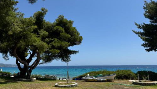 Delfini Villa, beachfront 2-bdrm maisonette - Foto 2