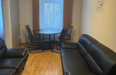 Zentrale 3 Zimmerwohnung mit kostenlosem Stellplatz - Foto 3