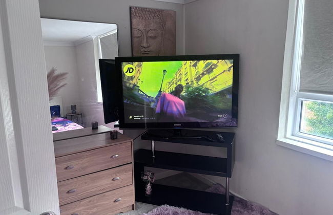 Spacious 2-bed Apartment in Hornchurch - Foto 20