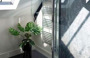 Stylish and Spacious 2-Bedroom Apartment, Tysoes Court, Tewkesbury Town Centre - Private Parking Included - Foto 12