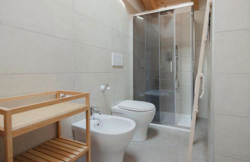 GoHost - The Corridor near the Station - Foto 16