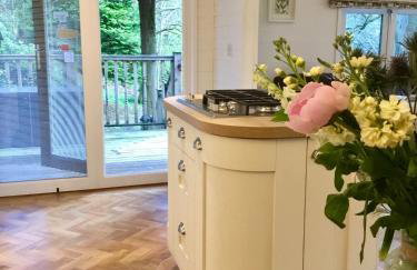 Mistletoe One Luxury Lodge with Hot Tub Windermere - Photo 45