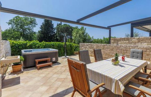 Cozy Home In Umag With Sauna - Foto 12