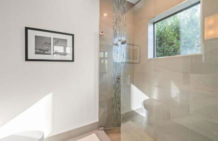 Waterfront Luxury Estate with Private Dock Lighthouse Point - Foto 48