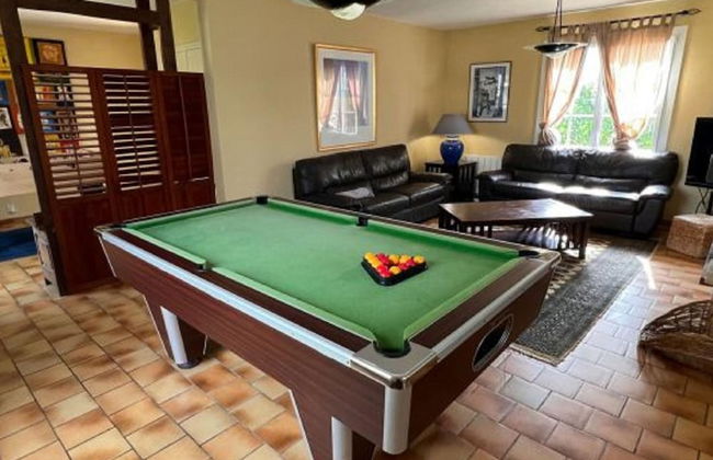 Pleasant Holiday Home With Garden - Foto 23