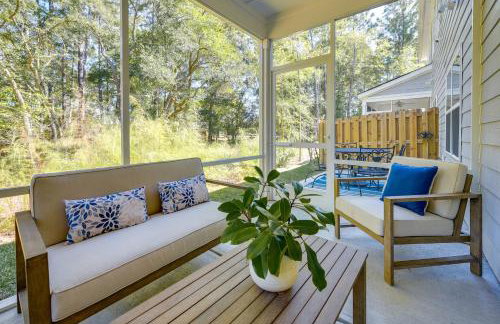 Townhome with Pool! 7 Mi to Ocean Isle Beach - Foto 2