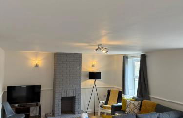 Victoria House - Photo 10