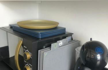 SEAFRONT SANCTUARY Beautiful Art Deco Apartment with Stunning City & Sea Views - Foto 16