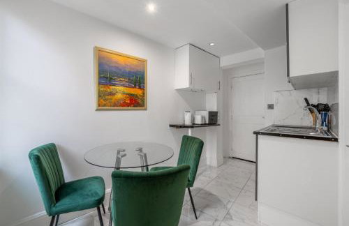 1 Bed Studio Apartment opposite Liverpool Street station - Foto 6