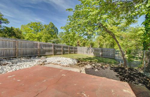 Charming Mountain Home Retreat Walk to Marina! - Foto 38