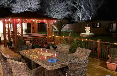 Detached property, beams, hot tub large garden - Photo 17