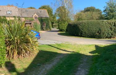 Two Cottages in Beautiful Brittany 5 Bedrooms Sleeps 10 Pets Welcome Heated Swimming Pool Free Wifi - Foto 4