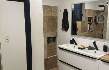 charmante petite maison - piscine hors sol - proche Avignon - Photo 8