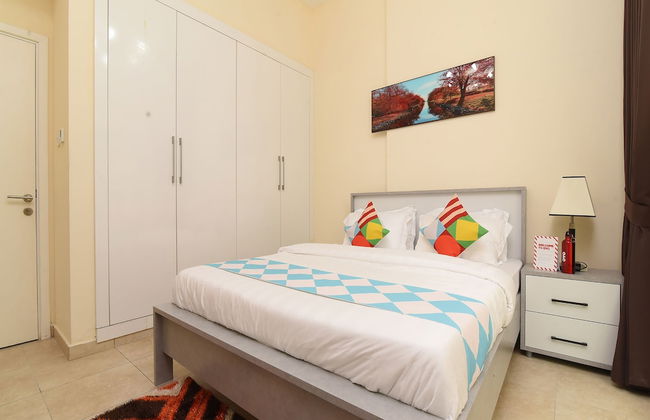 OYO 575 Home Capitol tower 11 - Foto 1