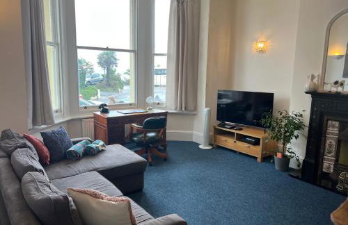 One Queens Gardens, Sea View Apartment, Eastbourne. - Foto 1