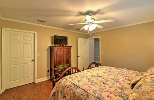 Crystal River Cottage on 1 Acre with Deck and Porch! - Foto 15