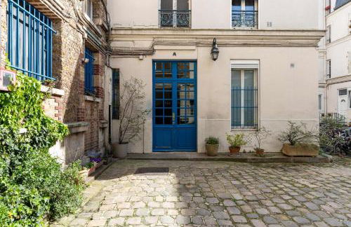 New- 8 pers devant le parc de la villette - Foto 19