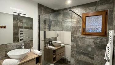 Le Chalet Du Castor - Foto 3, towels, Shower