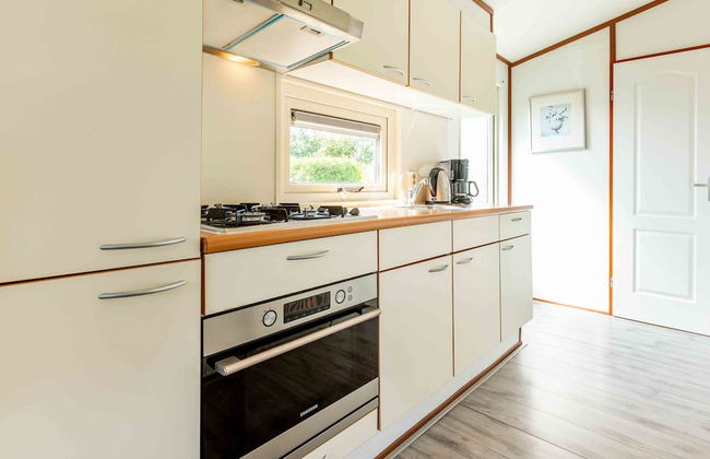 Neat Chalet With Microwave Near the Beach in Egmond - Photo 4