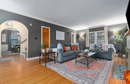 Peaceful Hillside Retreat Firepit & Spacious Yard - Photo 15