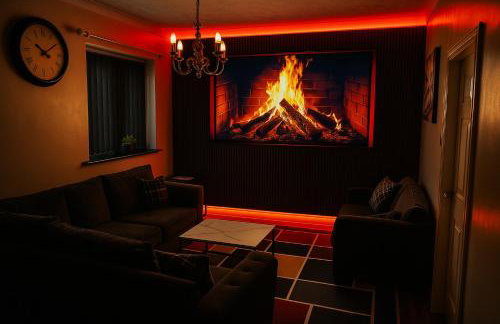 Lister Park Bradford 2bed Detached Cottage House Parking Cinema Screen Games Room - Foto 5