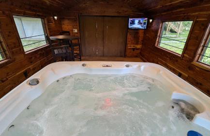 Red Roof mountain cabin with Starlink internet! - Foto 23