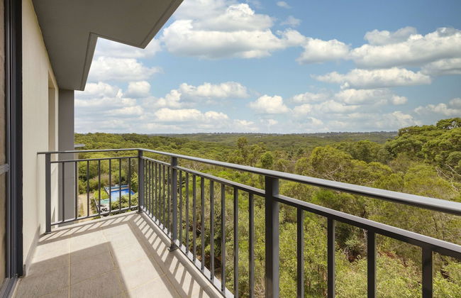 Oaks Sydney North Ryde Suites - Photo 13