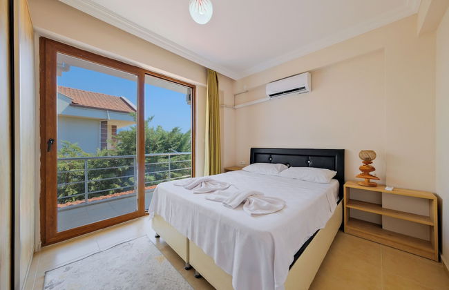 Talia deniz manzaralı 4 odalı lüks Villa - Foto 2