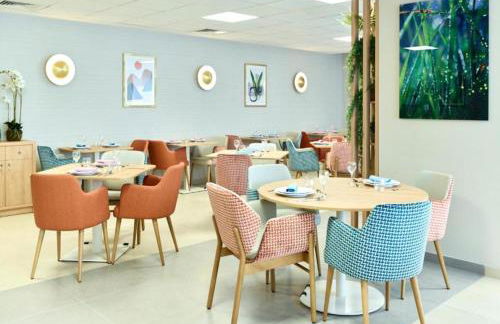 Zenao Appart'hôtels Suresnes - Foto 26