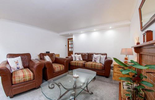 Courtyard Cottage with free onsite parking, garden, short flat walk to town - Foto 6