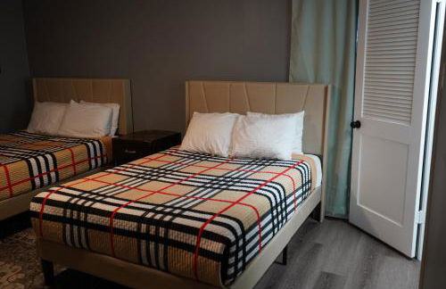 Stylish 4BR Prime Location Close to All! - Foto 62