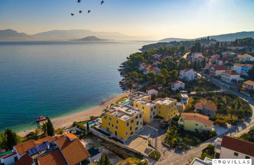 Acadia Beach Villas & Apartments, Slatine - Photo 2