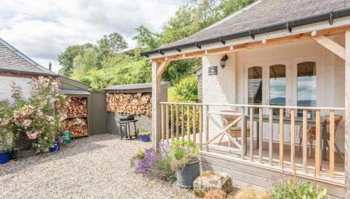 The Stable - cottage with a spectacular lake view - Foto 3