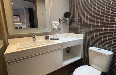 Studio Helbor Stay Batel - Sofisticação, Conforto, Localização e Vista Privilegiada - Photo 35