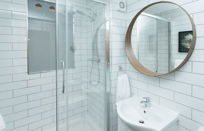 Malone Place Apartment - Photo 13