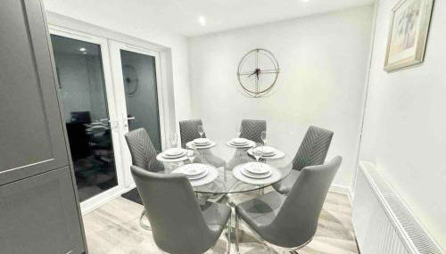 Cosy Home in Swindon 3 with parking centrally located-Business or Leisure - Foto 2