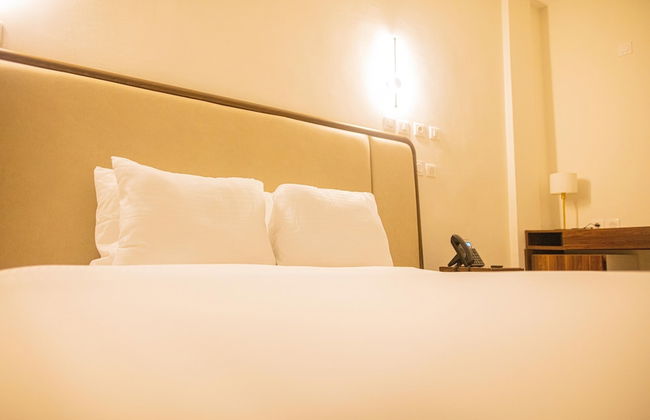 The Six Apparthotel - Foto 45