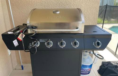 Family-Friendly 5BR Getaway Game Room Fun - Foto 25