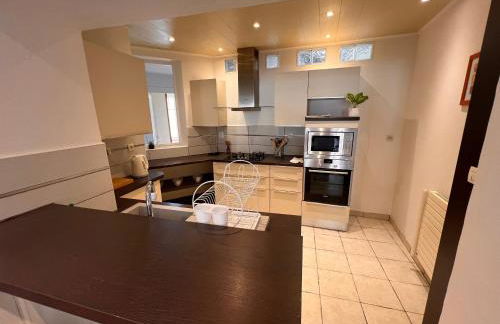 Appartement centre-ville très spacieux avec 4 chambres - Foto 7