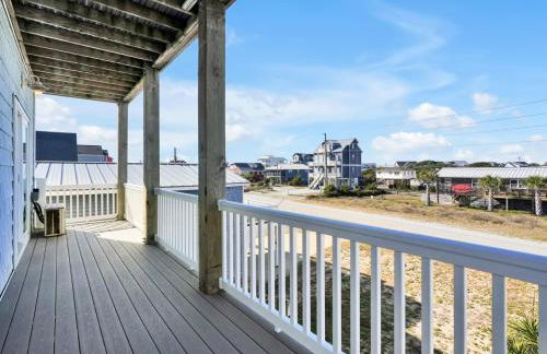 Walkable Topsail Retreat with Hot Tub and Views - Foto 73