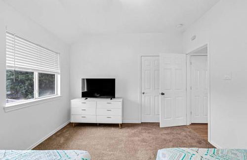 4 BR w/ Pool 10 min to Six flags, AT&T Stadium & Glode Life Park - Foto 20