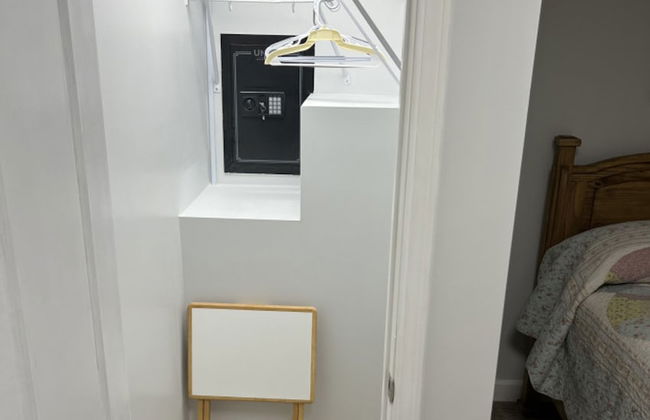 Beautiful Room Just Waiting for You Pool IS Closed - Foto 11