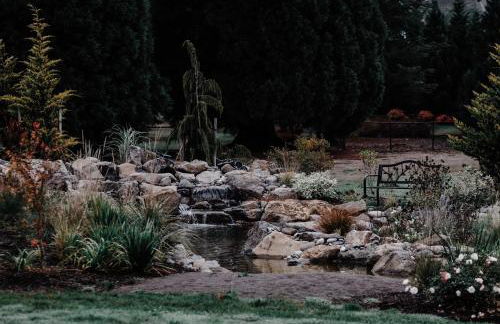 Stunning waterfall with spacious peaceful retreat - Foto 43